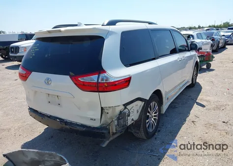 2019 Toyota Sienna Xle 8 Passenger z USA, uszkodzony, nr VIN 5TDYZ3DC4KS008620